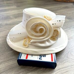 Mr HI’s Classic Elegant Women’s Church Hat - Off White / Cream